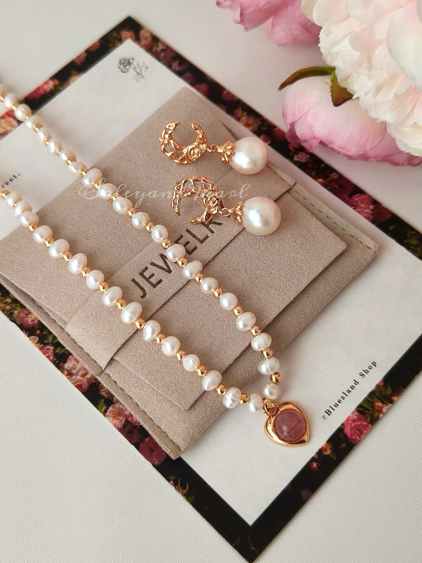 Moon Pearl Earrings