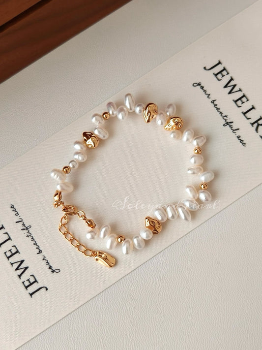 Organic Pearl Bracelet